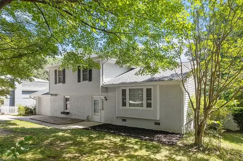 341 E Millbrook Rd, Raleigh, NC 27609 photo 2