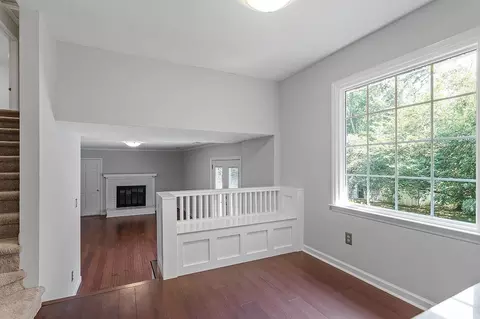 341 E Millbrook Rd, Raleigh, NC 27609 photo 13