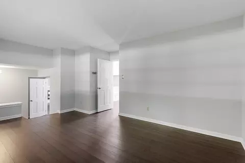 341 E Millbrook Rd, Raleigh, NC 27609 photo 6