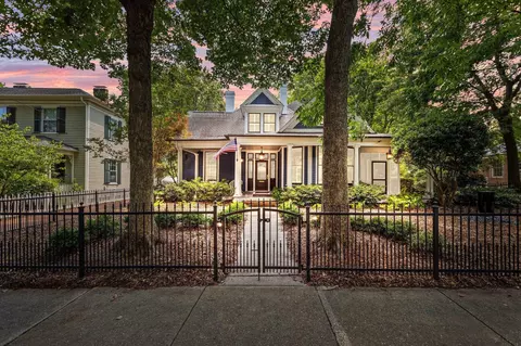 528 E Jones St, Raleigh, NC 27601