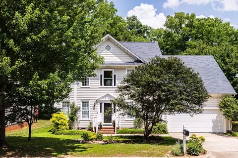 8924 Walking Stick Trl, Raleigh, NC 27612