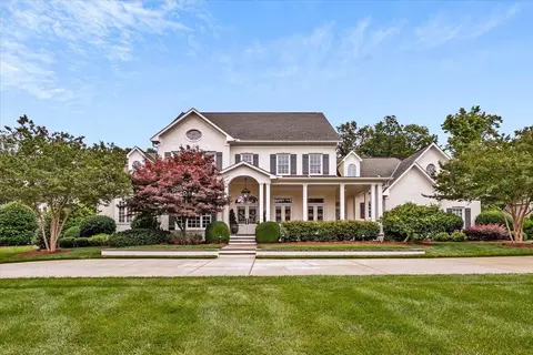 6324 Poplar Forest Dr, Summerfield, NC 27358
