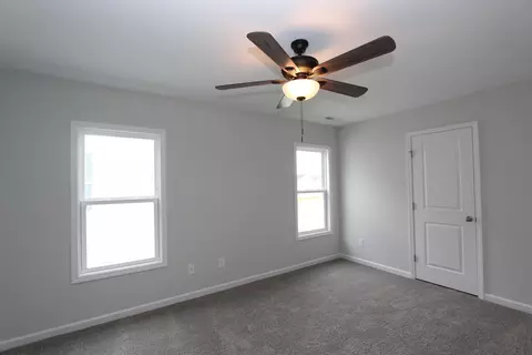 403 Sturgeon St, Smithfield, NC 27577 photo 8