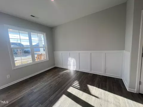 403 Sturgeon St, Smithfield, NC 27577 photo 5