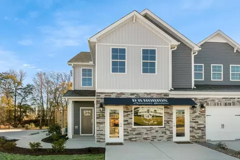 2203 Cherry Top Dr, Fuquay Varina, NC 27526