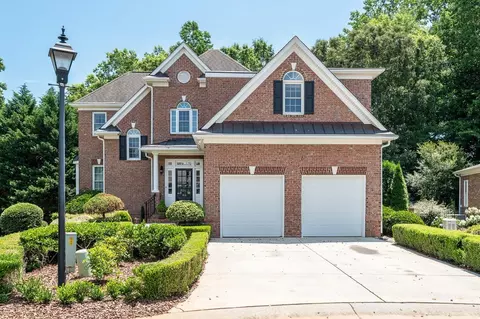 410 Sam Snead Dr, Mebane, NC 27302