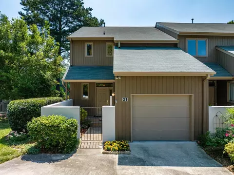 21 Bayswater Pl, Chapel Hill, NC 27517
