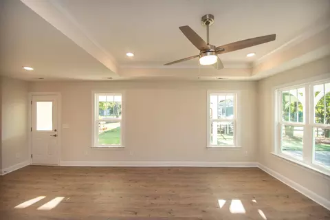 705 Queens Ave, Dunn, NC 28334 photo 6