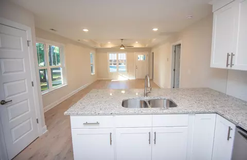 705 Queens Ave, Dunn, NC 28334 photo 20