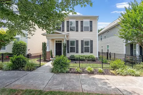 1028 Ileagnes Rd, Raleigh, NC 27603