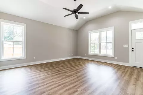 300 River Rd, Selma, NC 27576 photo 9