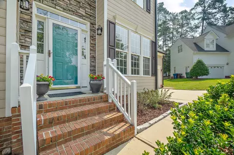 6 Briarwick Ct, Durham, NC 27713 photo 2