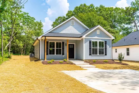 302 River Rd, Selma, NC 27576 photo 1