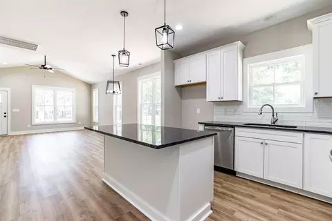 302 River Rd, Selma, NC 27576 photo 10