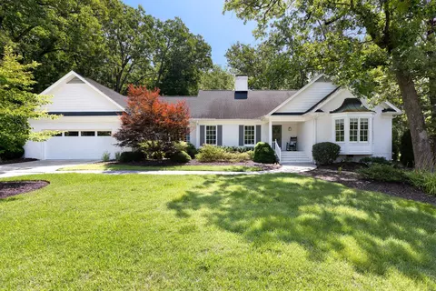 1139 Burning Tree Dr, Chapel Hill, NC 27517