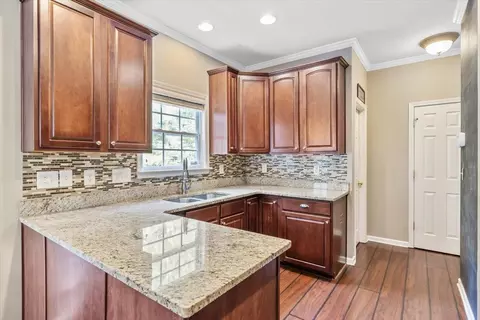 432 Texanna Way, Holly Springs, NC 27540