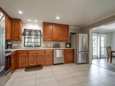 209 Windfield Ct, Raleigh, NC 27615 photo 6