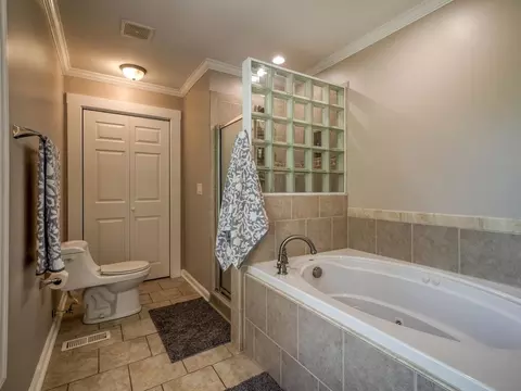 209 Windfield Ct, Raleigh, NC 27615 photo 12