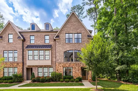1611 Wooster St, Raleigh, NC 27607