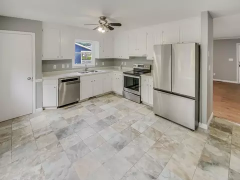 3329 Castlegate Dr, Raleigh, NC 27616 photo 8
