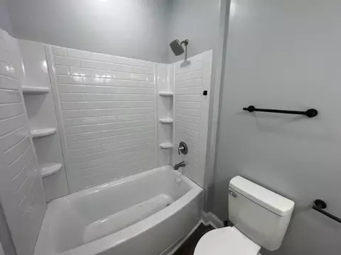 304 W C St, Erwin, NC 28339 photo 17