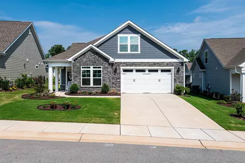 67 Blue Spruce Cir, Clayton, NC 27527
