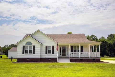 101 Pisgah Dr, Garner, NC 27529