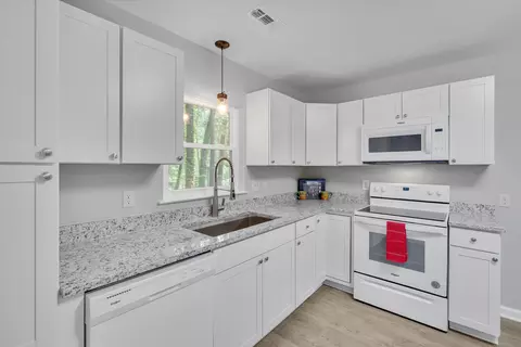 5 Durante, Durham, NC 27704
