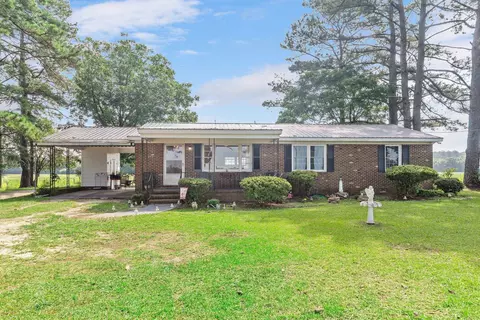 14616 Spiveys Corner Hwy, Newton Grove, NC 28366