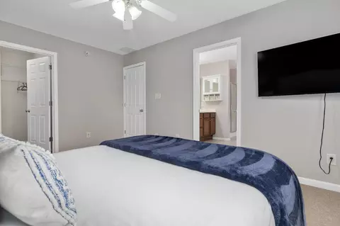 2104 Raj Dr, Durham, NC 27703 photo 17