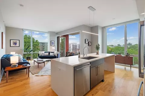 400 Hunt St #403, Durham, NC 27701