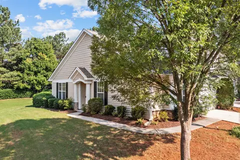 6021 Mcdevon Dr, Raleigh, NC 27617 photo 2