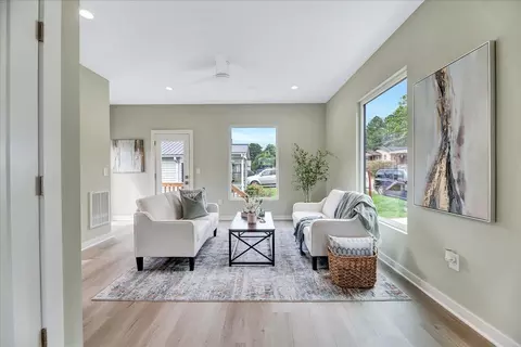 412 Commonwealth St, Durham, NC 27703 photo 6