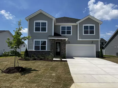 70 Kingsford Ln, Fuquay Varina, NC 27526