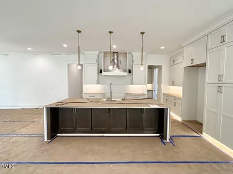 708 Compton Rd, Raleigh, NC 27609 photo 4