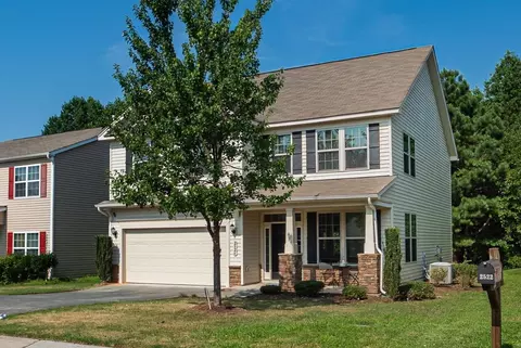 2526 Shepherd Valley St, Raleigh, NC 27610