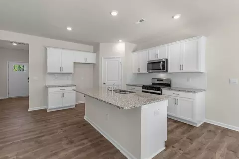353 Red Brick St, Sanford, NC 27330