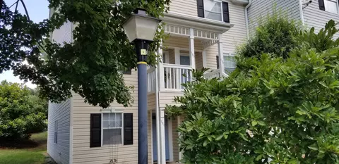103 Scott Ln #103, Chapel Hill, NC 27514