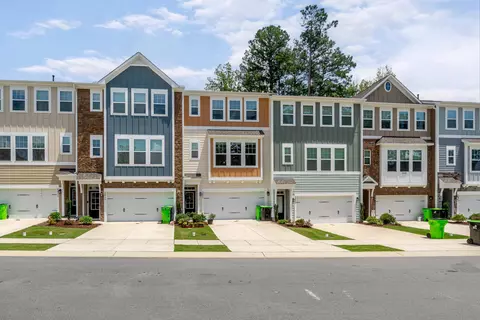 2817 Macbeth Ln, Apex, NC 27502 photo 3