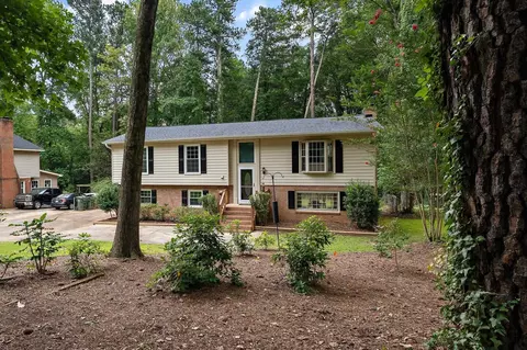 1212 Lane Dr, Cary, NC 27511