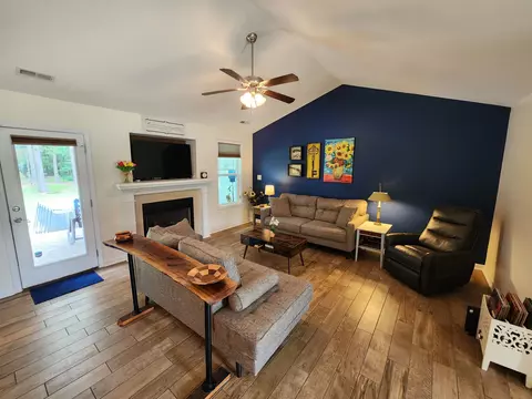 475 Mcgee Rd, Benson, NC 27504 photo 4