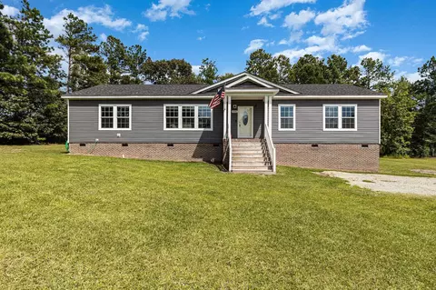 4582 Nc 39, Selma, NC 27576