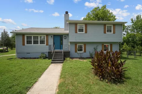 1 Hedgerow Pl, Durham, NC 27704