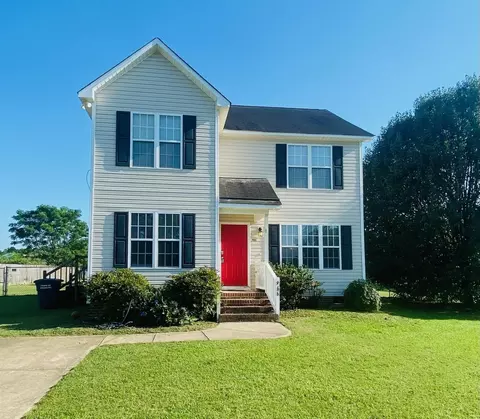 966 Campground Rd, Selma, NC 27576
