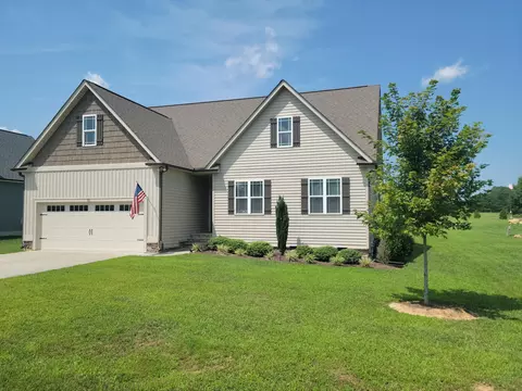 90 Courtland Dr, Louisburg, NC 27549