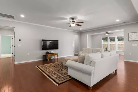 111 Daniels Post Ct, Durham, NC 27703 photo 12