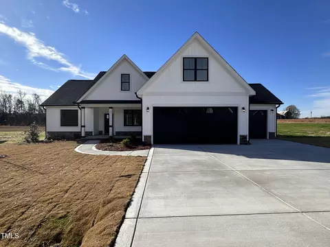 92 Pepperdam St, Smithfield, NC 27577