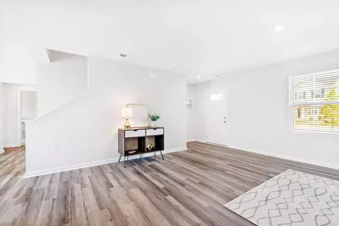 1111 Bridgewater Dr, Durham, NC 27704 photo 8