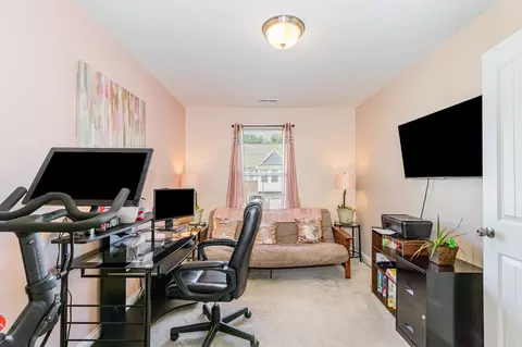 1212 Scholar Dr, Durham, NC 27703 photo 16