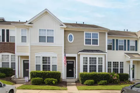 7821 Silverthread Ln, Raleigh, NC 27617